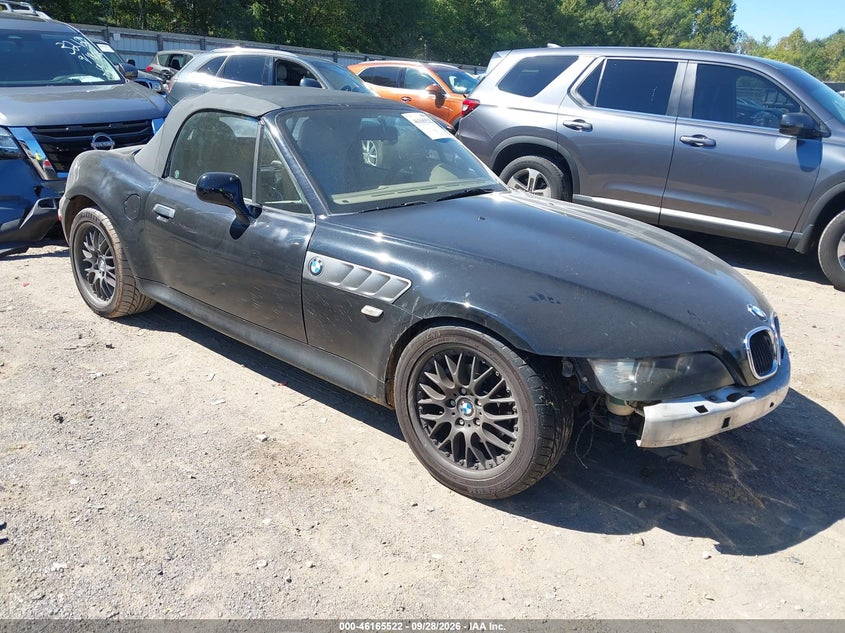 2000 BMW Z3 2.8, Front, IAAI, VIN 4USCH3348YLF42573