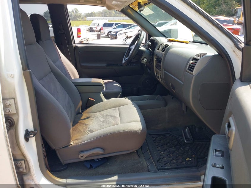 2004 CHEVROLET COLORADO auction photo 5