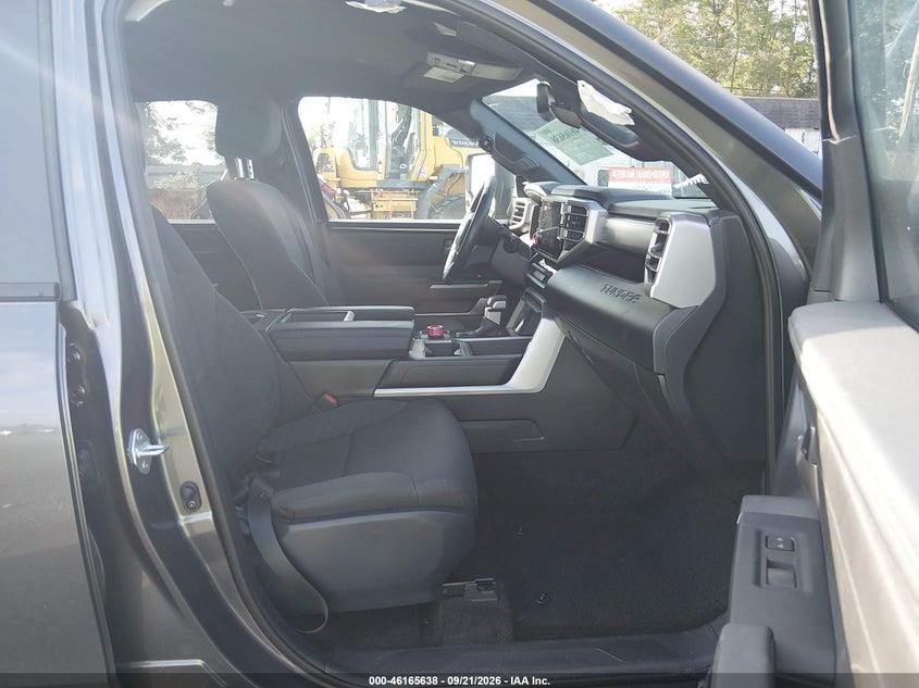 Vin: 5tfla5db0tx388572, lot: 46665480, toyota tundra sr5 crewmax 5.5' bed 20264