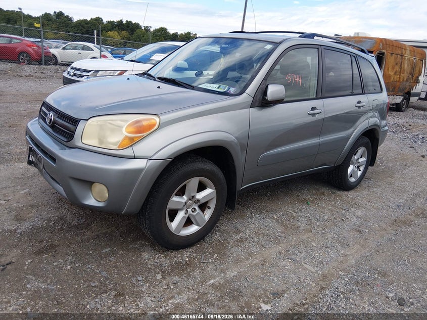 2005 TOYOTA RAV4 auction photo 2