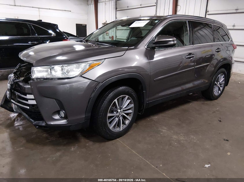 TOYOTA HIGHLANDER - zdjęcie 2