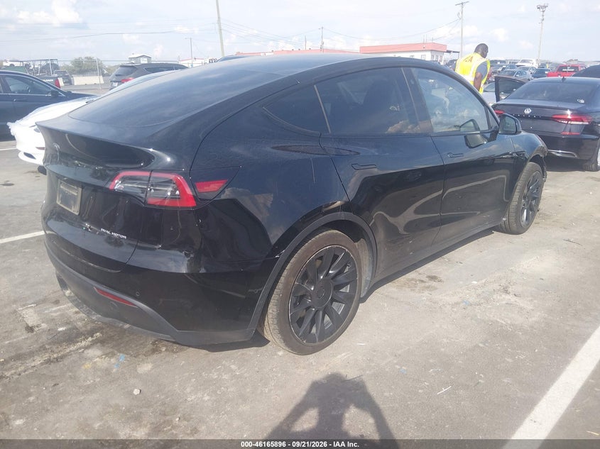 Vin: 5yjygaee1mf304101, lot: 46665738, tesla model y long range dual motor all-wheel drive 20214