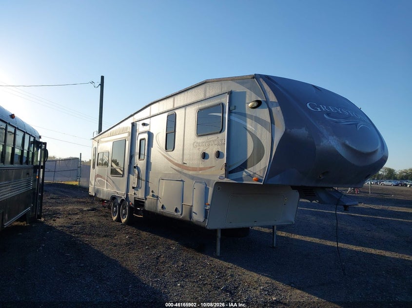 2011 Heartland RVS Greystone 33qs