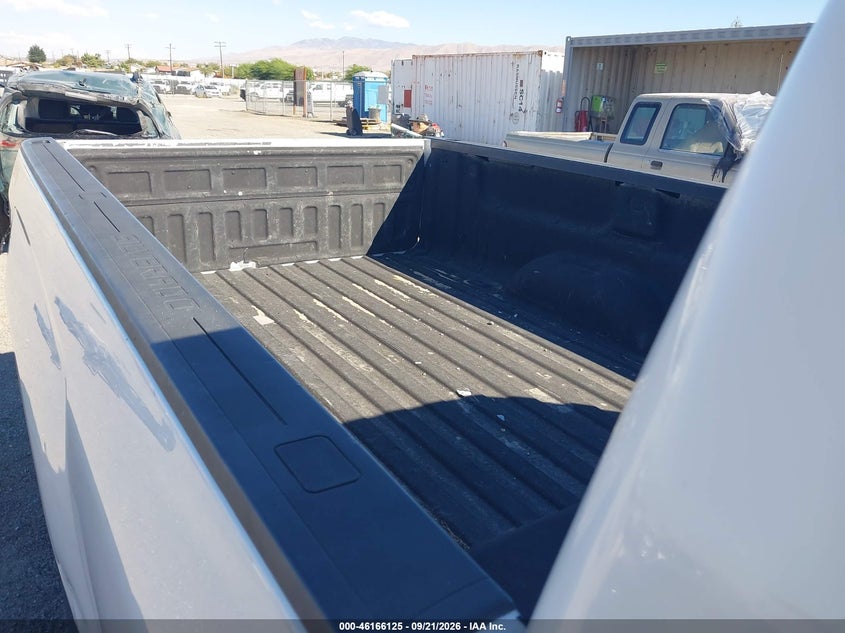 2016 CHEVROLET SILVERADO 1500 auction photo 8