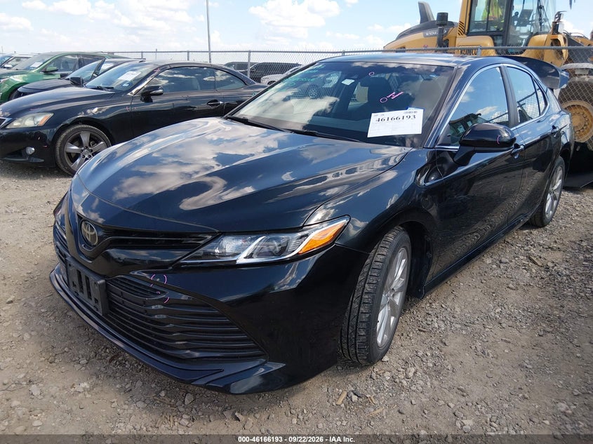 Vin: 4t1b11hk5ju054689, lot: 46666035, toyota camry le 20182