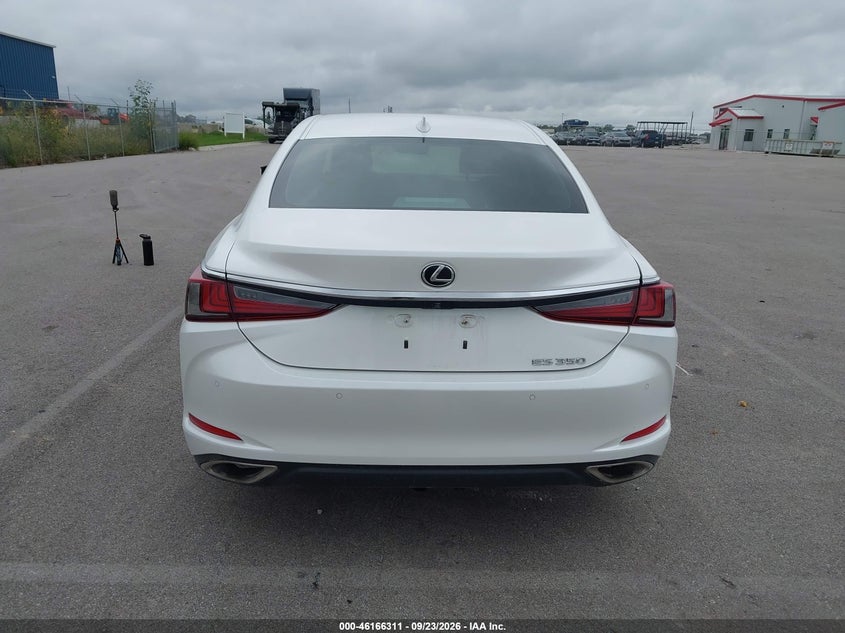 2019 LEXUS ES 350 · Фото 16