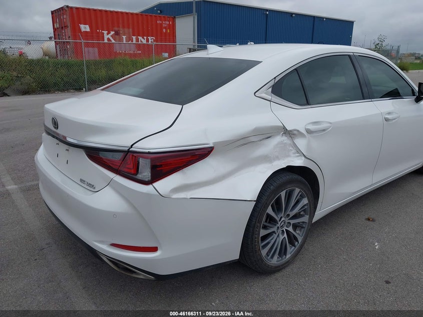 2019 LEXUS ES 350 · Фото 6
