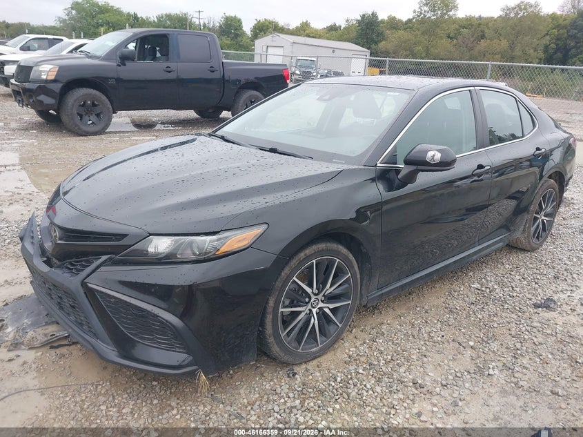 2021 Toyota Camry, Front & Rear, IAAI, VIN 4T1G11AK2MU437686 — photo 2