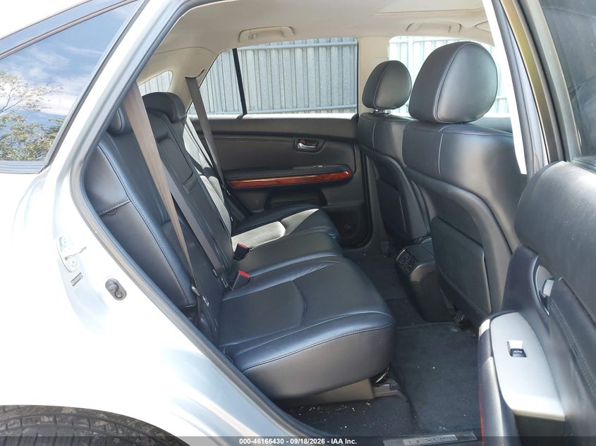 2004 LEXUS RX 330 auction photo 8