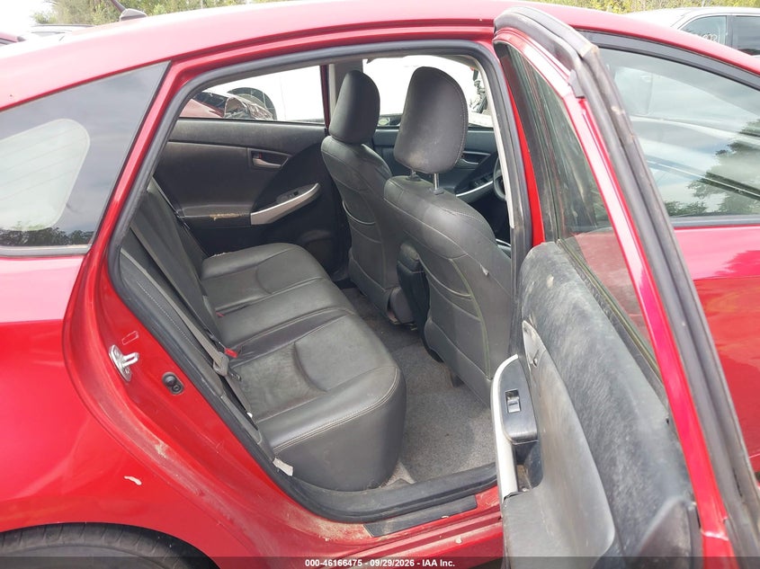 TOYOTA PRIUS - zdjęcie 8