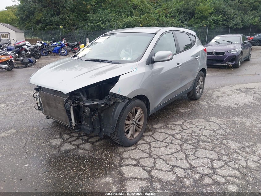 2014 HYUNDAI TUCSON auction photo 2