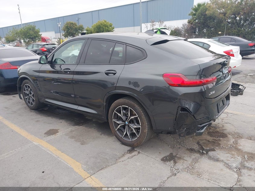 BMW X4 - zdjęcie 3