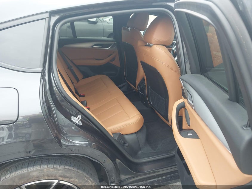BMW X4 - zdjęcie 8