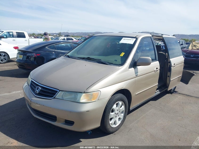 2002 Honda Odyssey, Удар ззаду, IAAI, VIN 5FNRL18642B006918 — фото 2