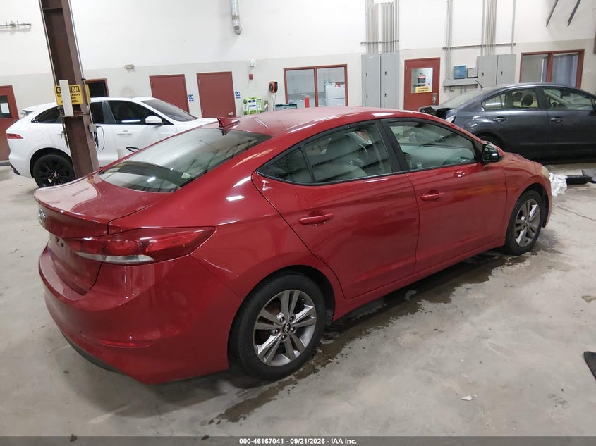 Vin: kmhd84lf1hu067174, lot: 46666883, hyundai elantra se 20174