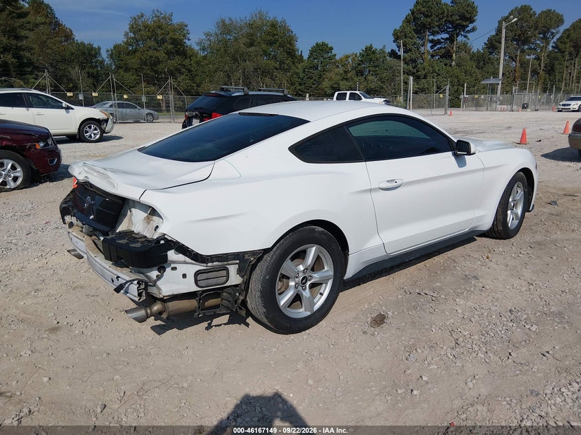 FORD MUSTANG - zdjęcie 4