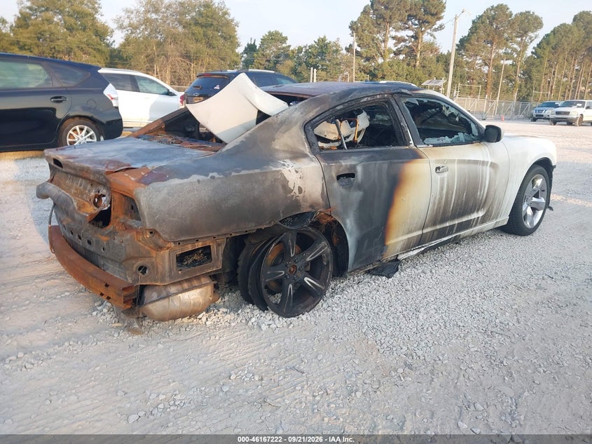 Vin: 2b3cl3cg4bh590265, lot: 46667064, dodge charger 20114