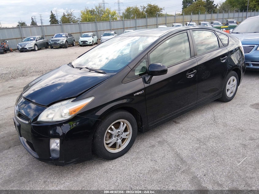 Toyota Prius - фото 2