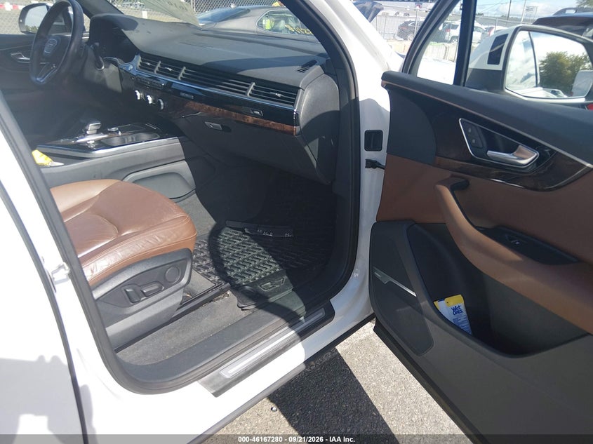 AUDI Q7 - zdjęcie 5
