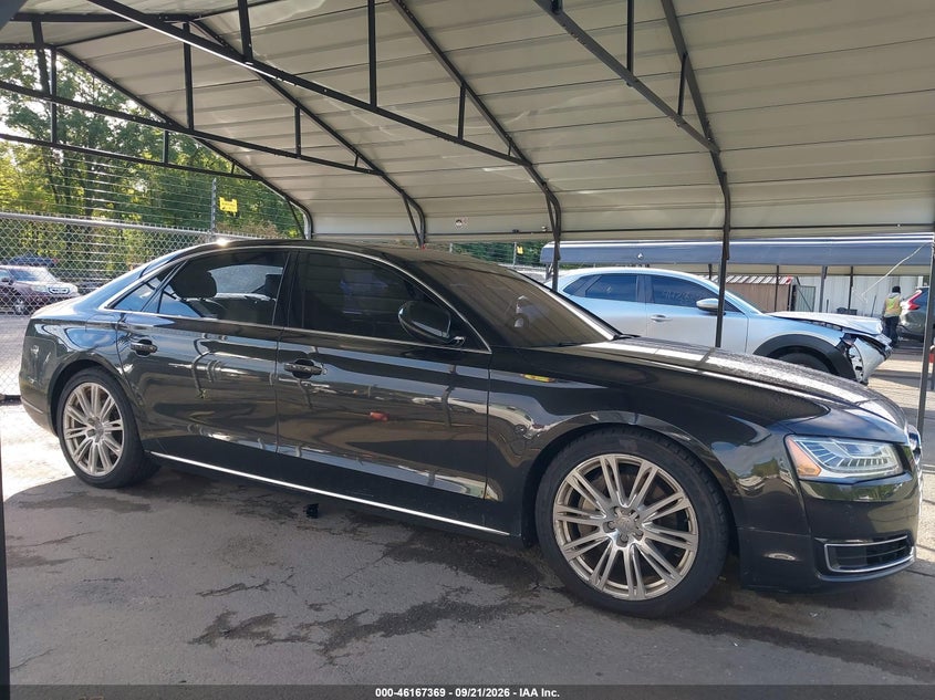 AUDI A8 L - zdjęcie 12