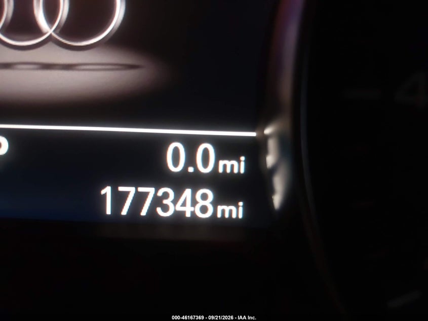 AUDI A8 L - zdjęcie 14