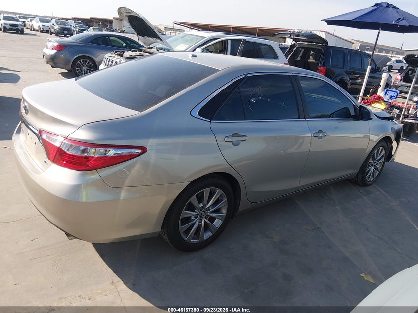 TOYOTA CAMRY - zdjęcie 14