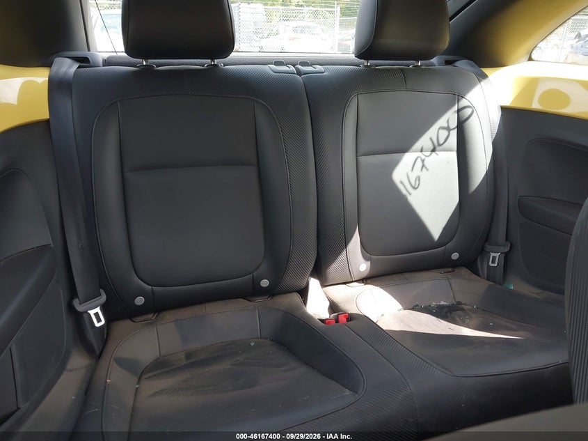 VOLKSWAGEN BEETLE 2013 VIN 3VWHP7AT4DM658789