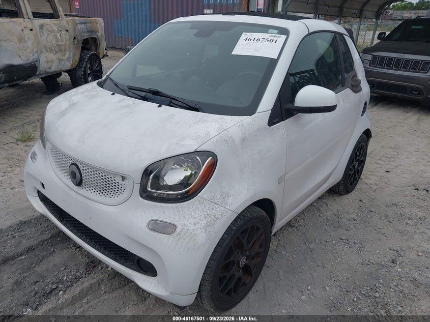Vin: wmefk5da8hk127357, lot: 46667343, smart fortwo passion 20172