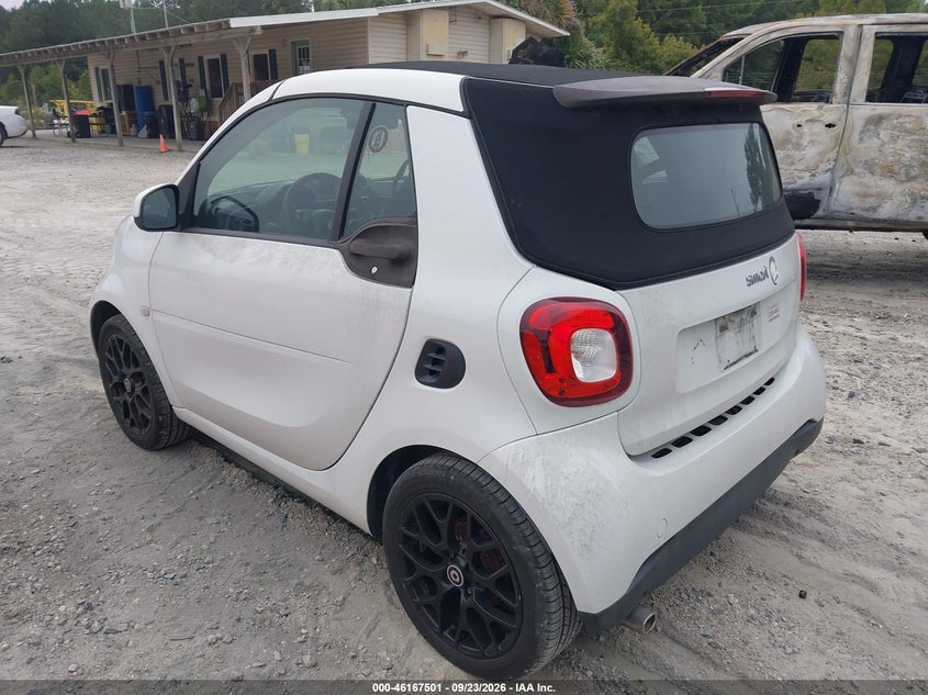 Vin: wmefk5da8hk127357, lot: 46667343, smart fortwo passion 20173