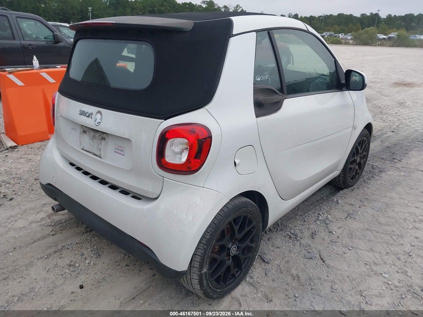 Vin: wmefk5da8hk127357, lot: 46667343, smart fortwo passion 20174