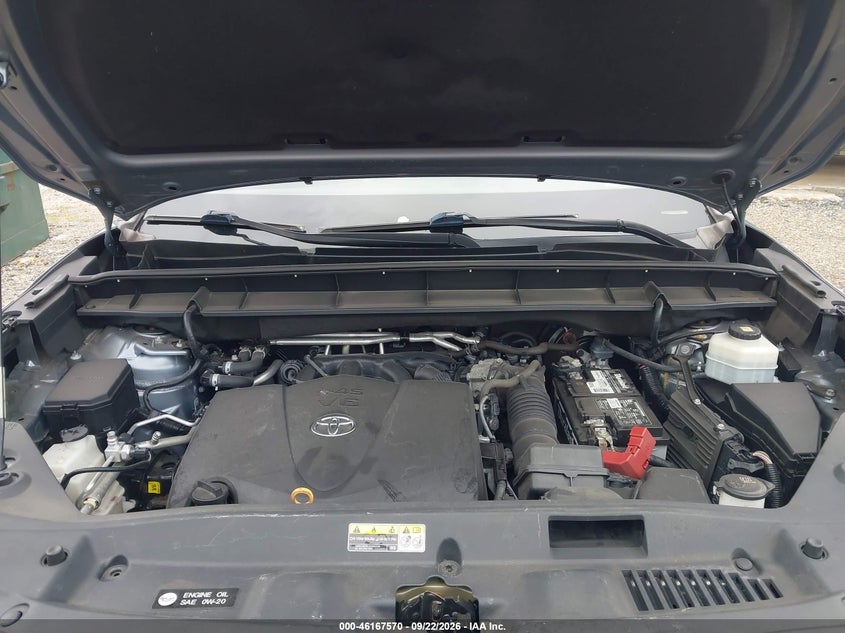 TOYOTA HIGHLANDER - zdjęcie 10