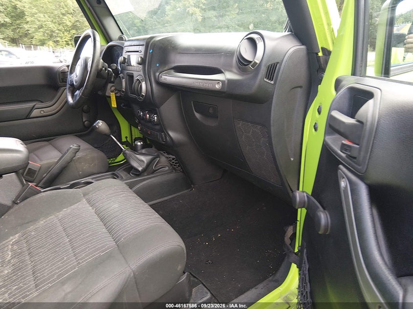 2012 JEEP WRANGLER auction photo 5