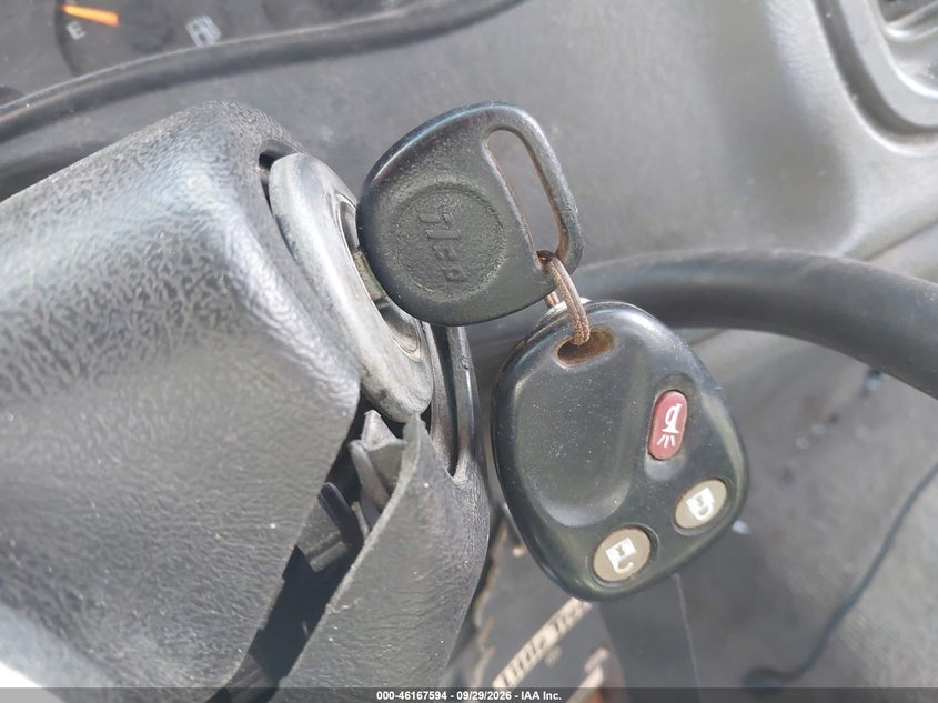 2007 CHEVROLET SILVERADO 1500 CLASSIC LT1 · Фото 11