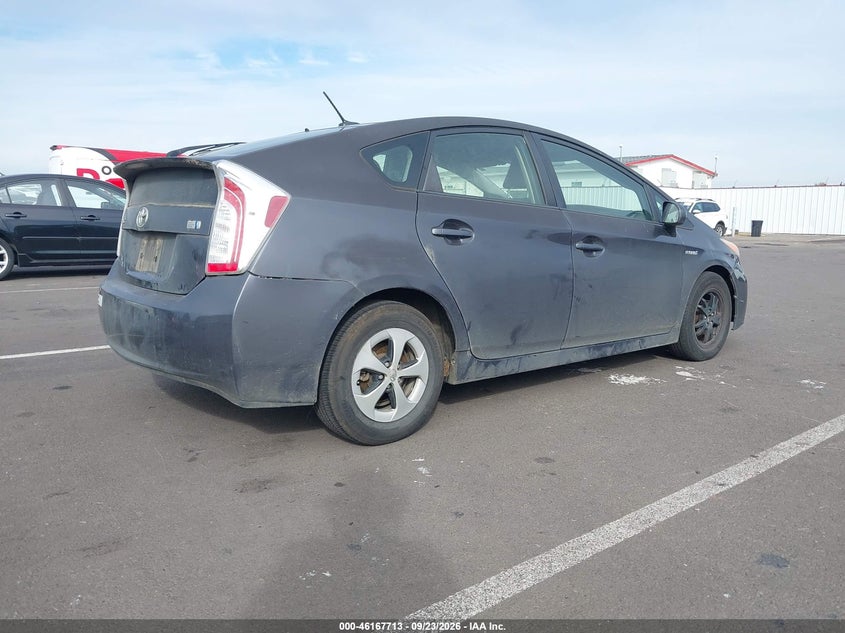 Vin: jtdkn3du1f0394710, lot: 46667556, toyota prius three 20154