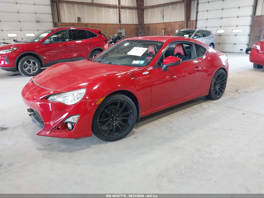 Vin: jf1znaa18f8704873, lot: 46667612, scion fr-s 20152