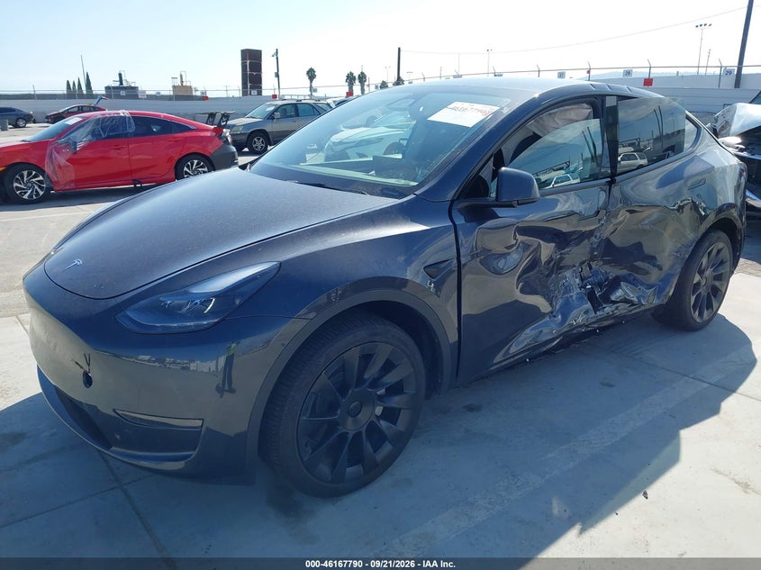 Vin: 7saygded6rf057726, lot: 46667632, tesla model y long range single motor rear-wheel drive/rwd 20242