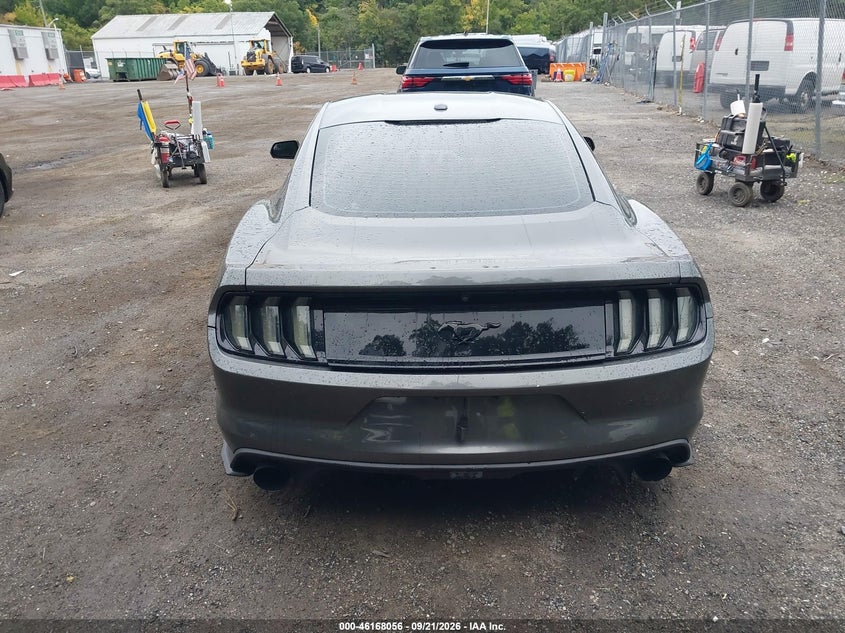 FORD MUSTANG - zdjęcie 17