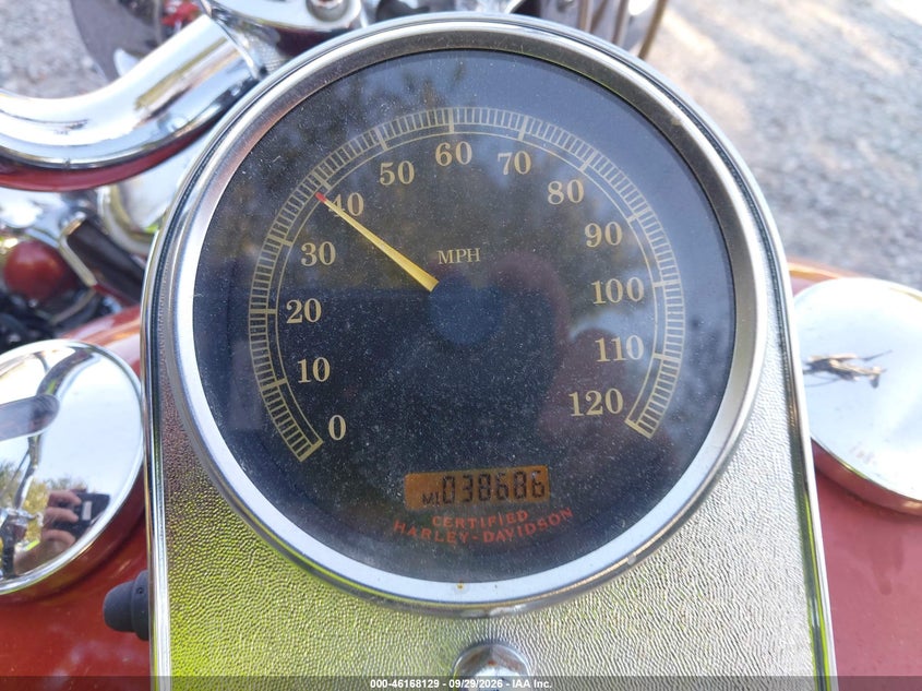 HARLEY-DAVIDSON FLSTCI 2005