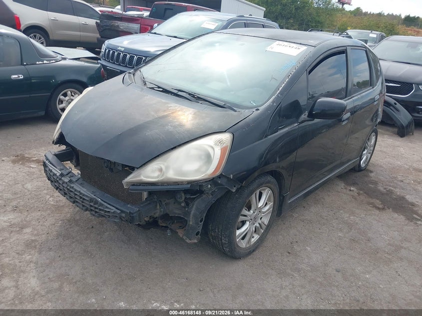 2009 Honda Fit, Front & Rear, IAAI, VIN JHMGE88419C007510 — photo 2