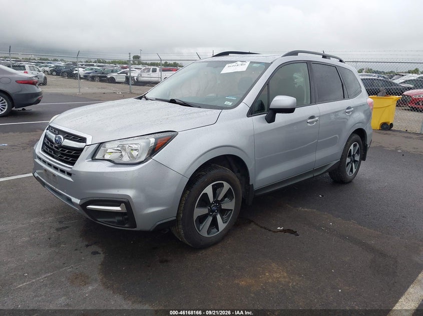 Vin: jf2sjaec8hh456471, lot: 46668008, subaru forester 2.5i premium 20172