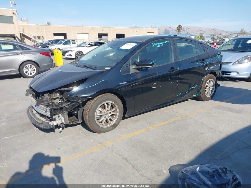 Vin: jtdkamfu2n3158899, lot: 46668072, toyota prius le 20222
