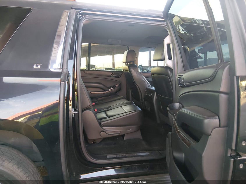 Chevrolet Suburban 1500 - фото 8