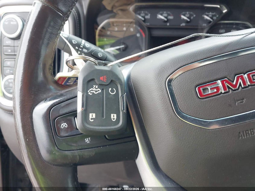 GMC SIERRA 1500 - zdjęcie 11