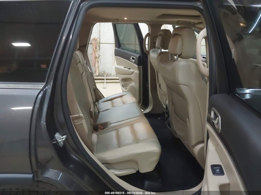 JEEP GRAND CHEROKEE - zdjęcie 8