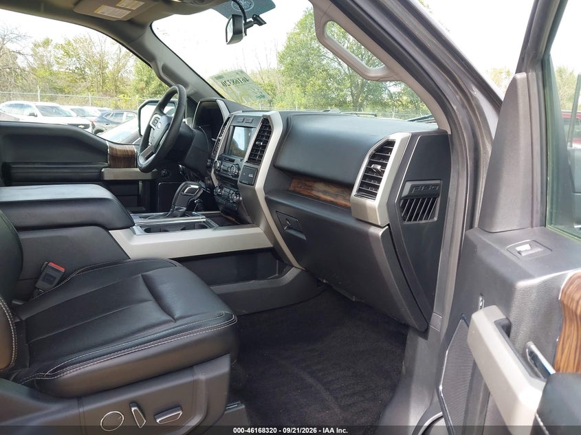 2018 FORD F-150 LARIAT · Фото 5