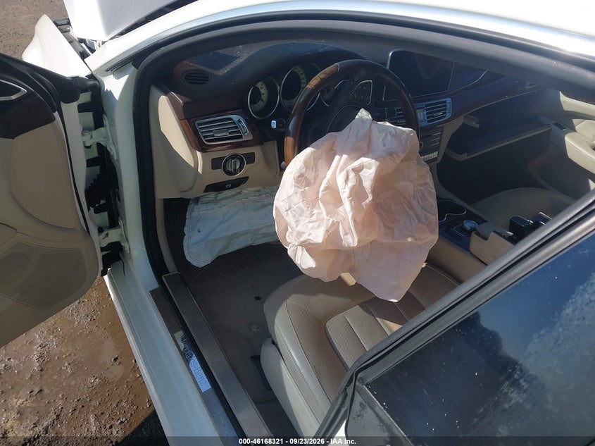 2015 MERCEDES-BENZ CLS 400 · Фото 18
