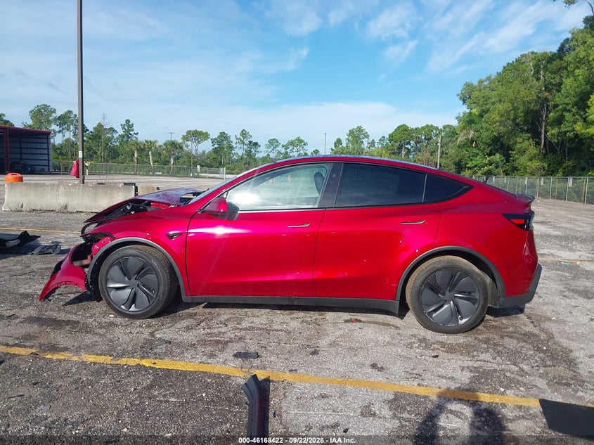 TESLA MODEL Y - zdjęcie 14