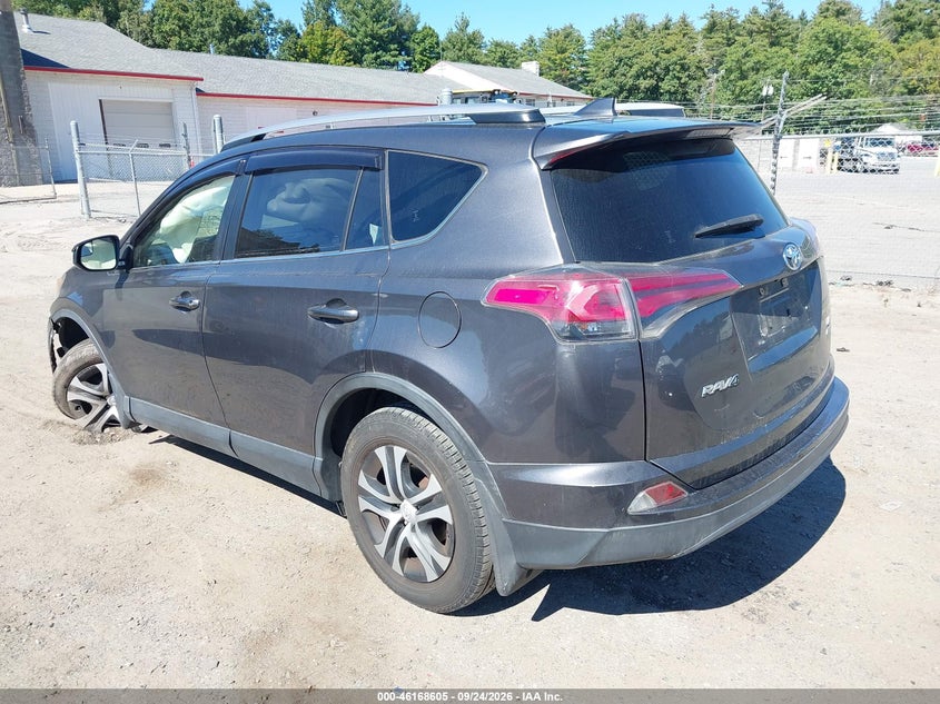 Vin: jtmbfrev3hj142252, lot: 46668448, toyota rav4 le 20173
