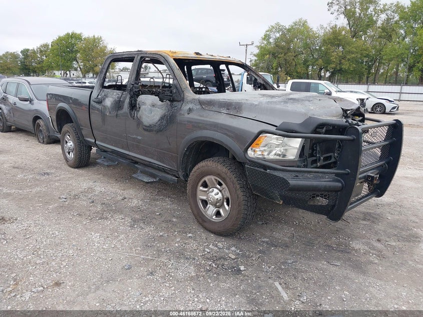 Vin: 3c6ur5cj8jg126622, lot: 46668514, ram 2500 tradesman  4x4 6'4 box 2018 img_1