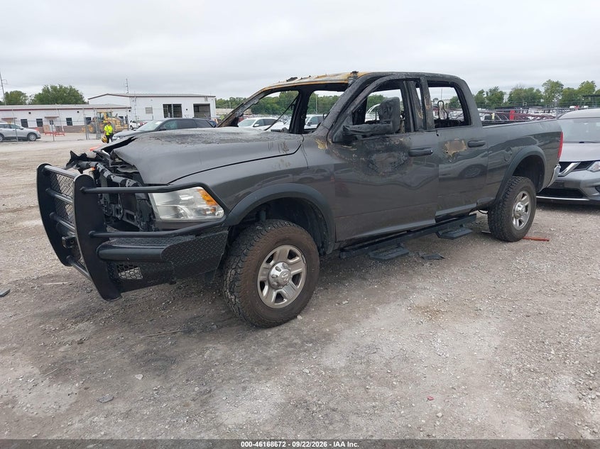 Vin: 3c6ur5cj8jg126622, lot: 46668514, ram 2500 tradesman  4x4 6'4 box 20182